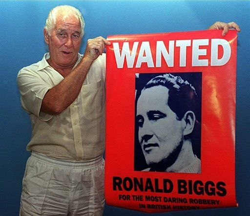 Cartaz da época em que Ronald Biggs era procurado pela polícia